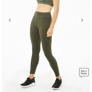 *SOLD* NWOT Forever 21 Leggings